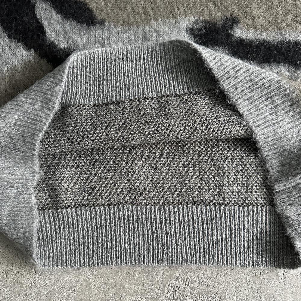 Crtez More Hair Knit Sweater - Grey Camo