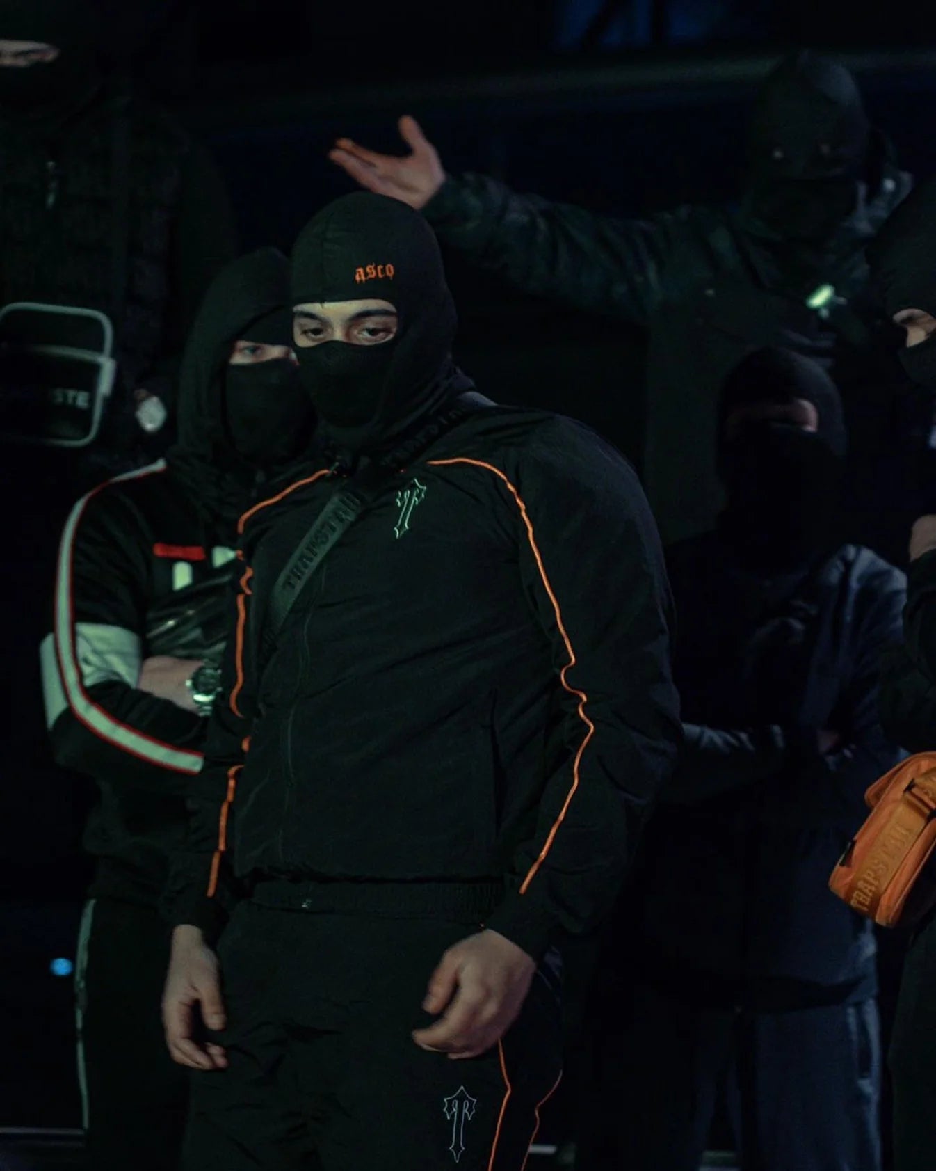 TS Irongate T Shellsuit - Black/Yellow