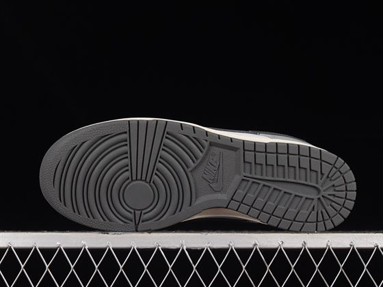 Nike Air Jordan 1 Dunk Low - Light Smoke Grey
