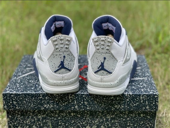 Jordan 4 Retro - Midnight Navy