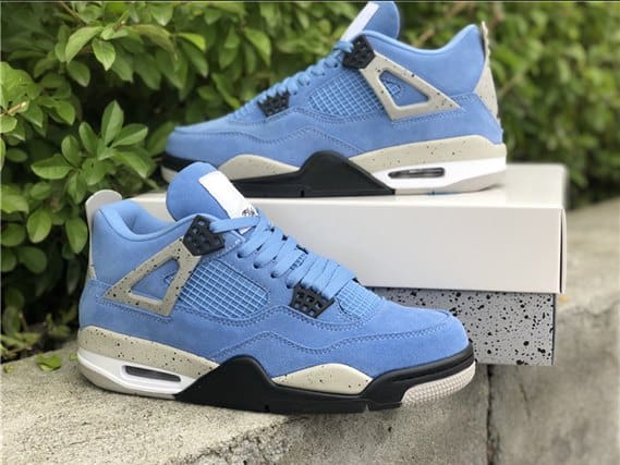 Jordan 4 SE - University Blue