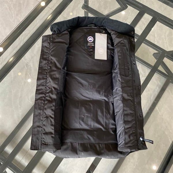 Canada Goose Vest - Black