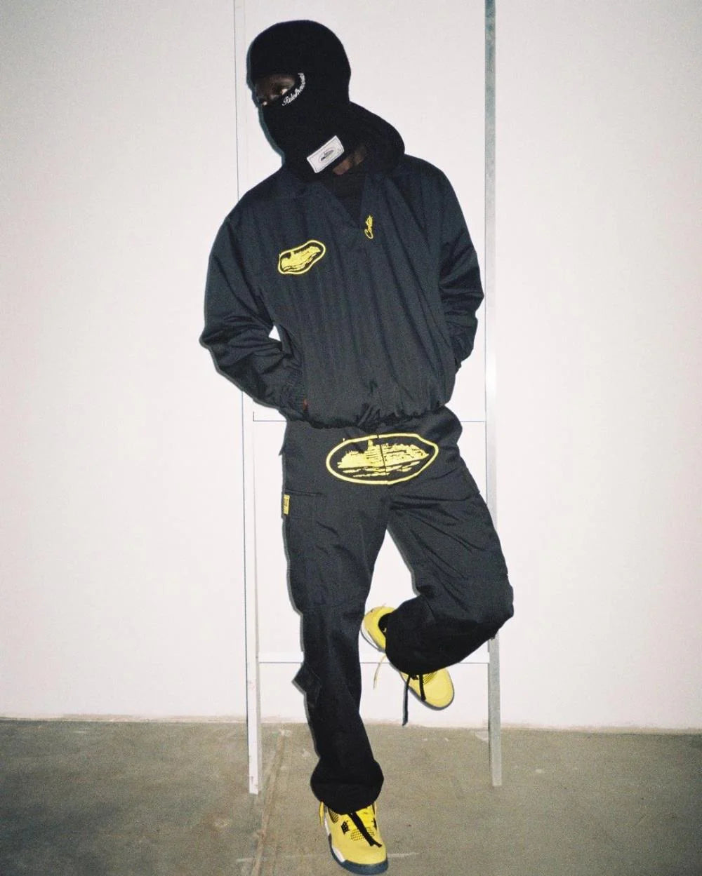 Crtez Island Cargo Pants - Black/Green