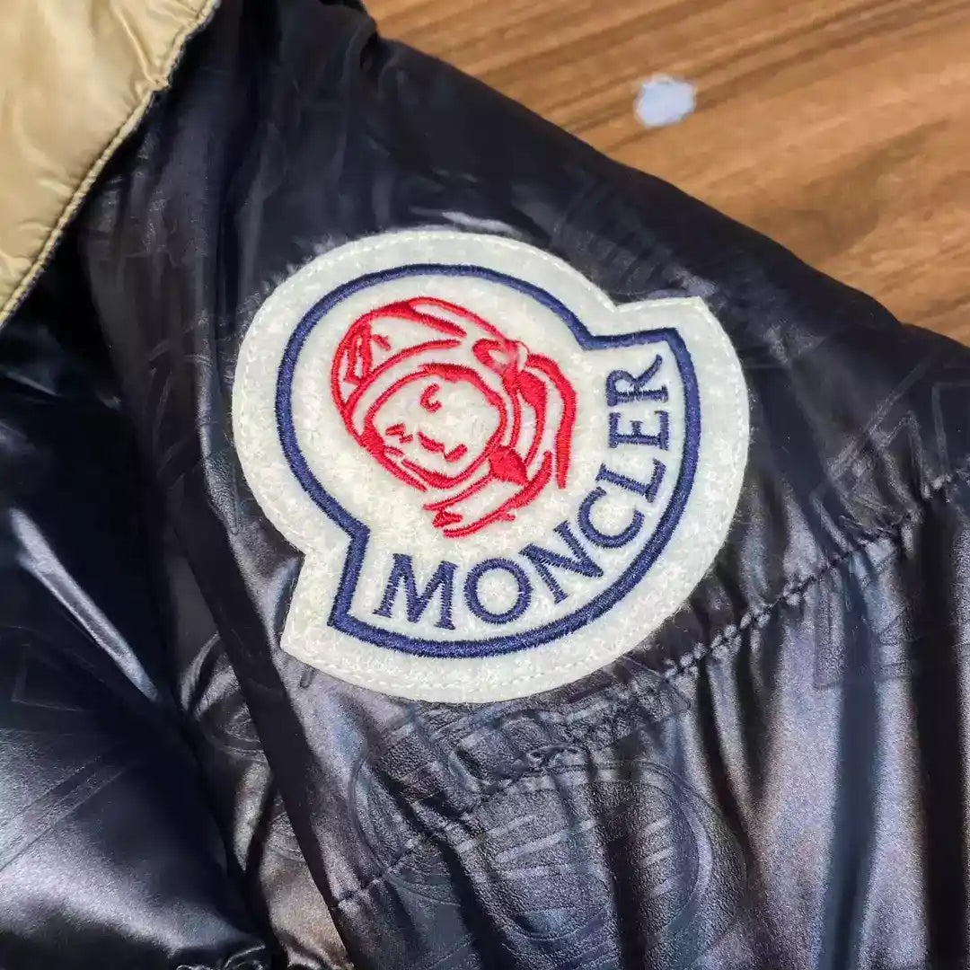Moncler Dryden Short Down Vest - Black