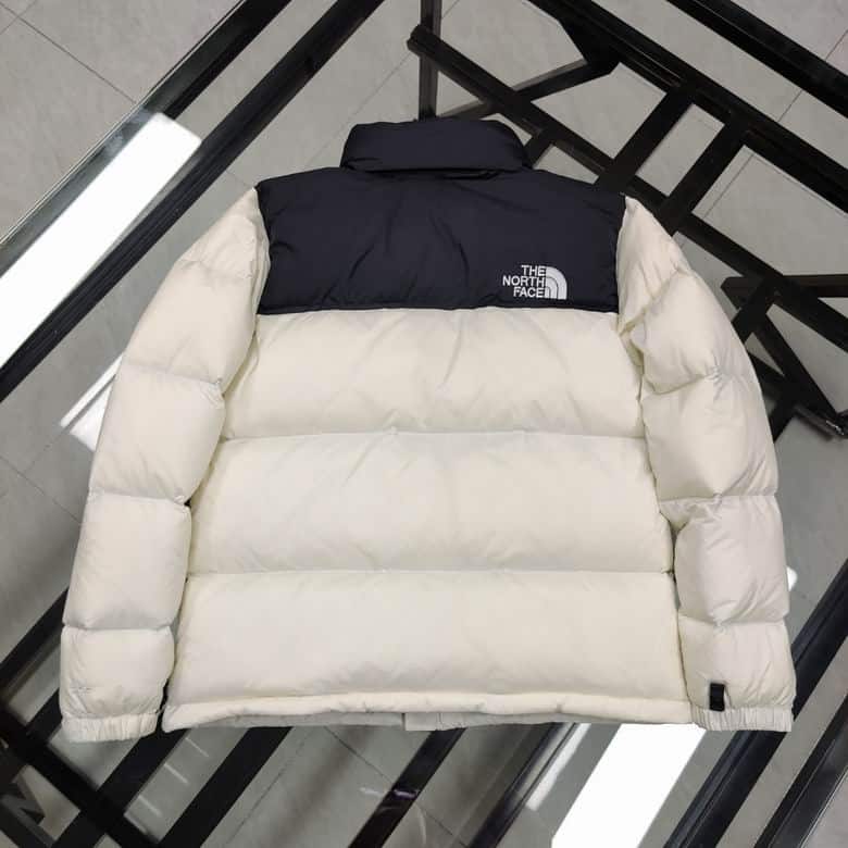 The North Face Puffer - White