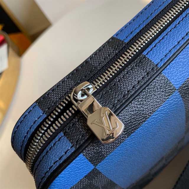 LV Alpha Damier Graphite Messenger Bag - Black/Blue