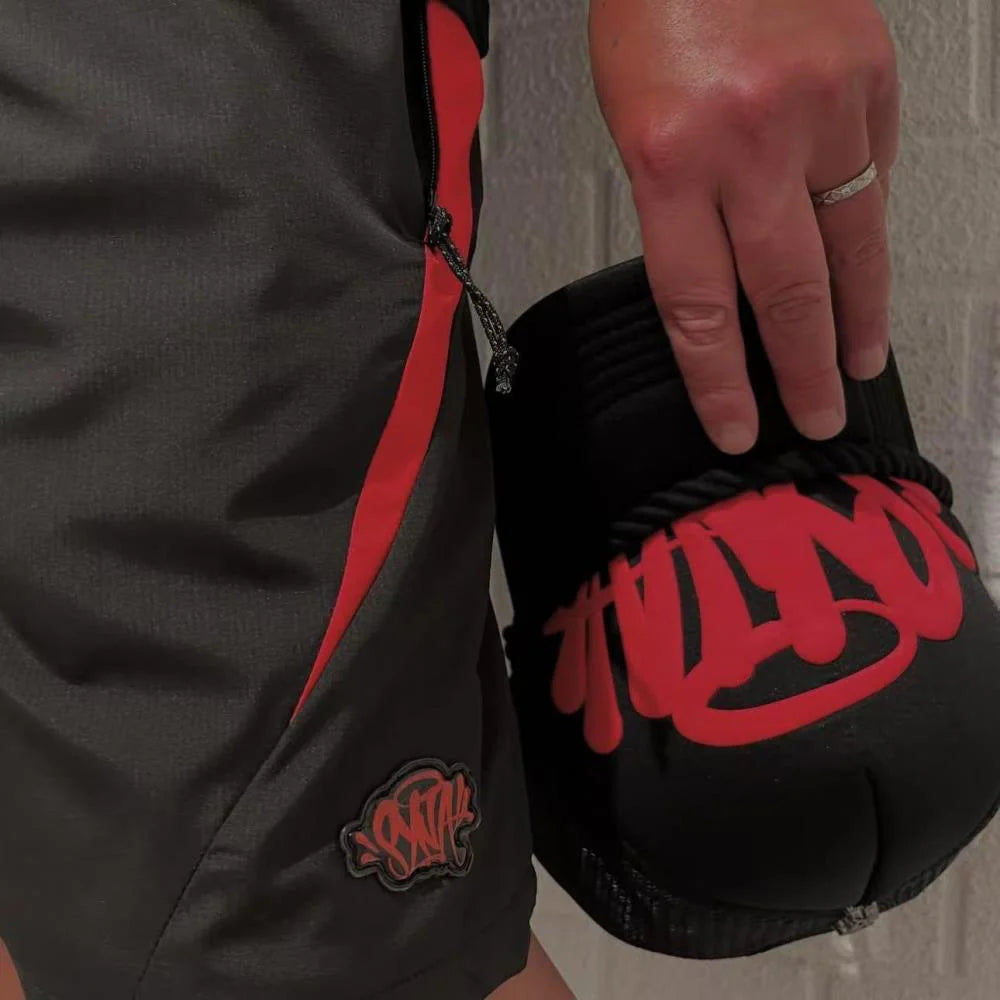 Syn Trucker Cap - Black/Red