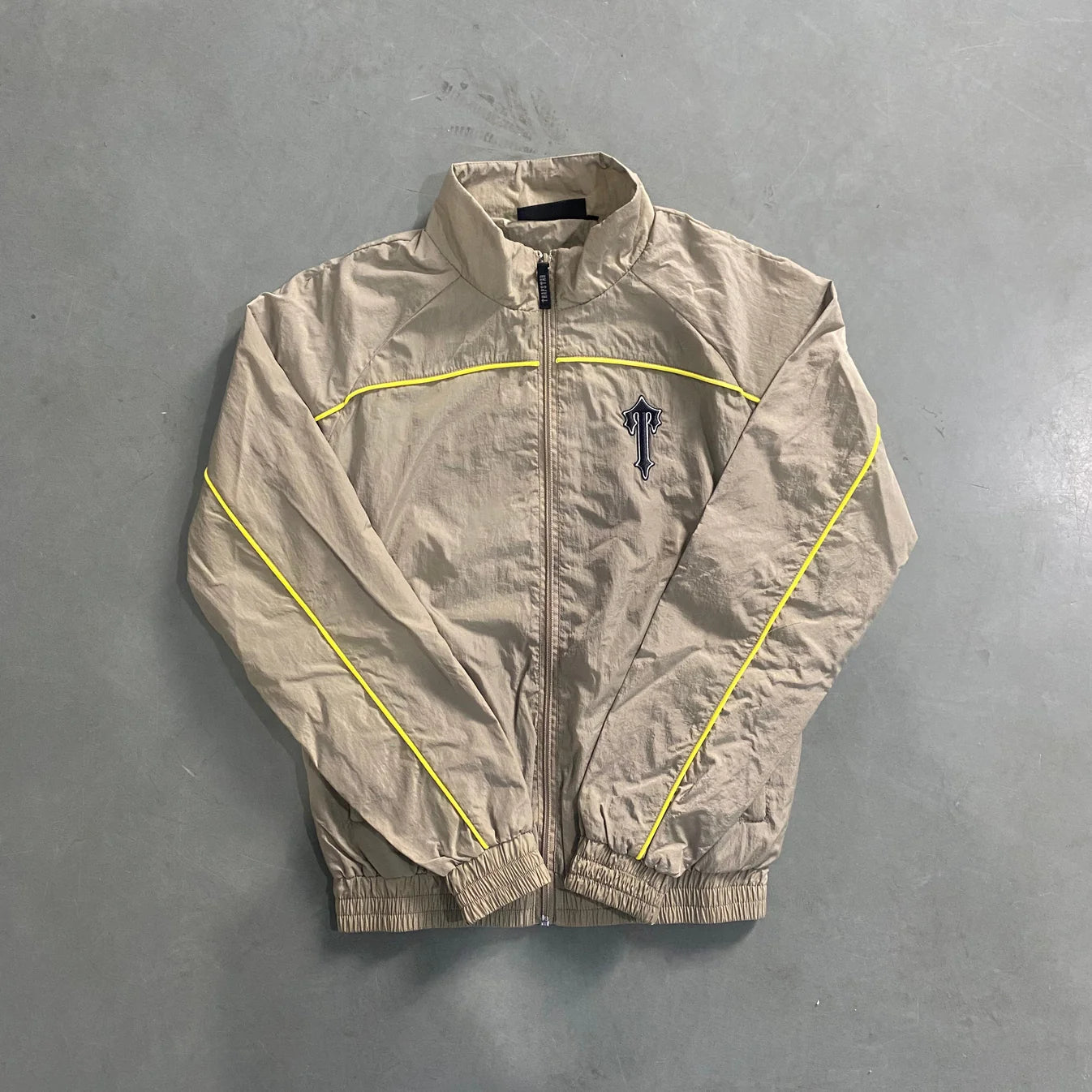 TS Irongate T Shellsuit - Khaki