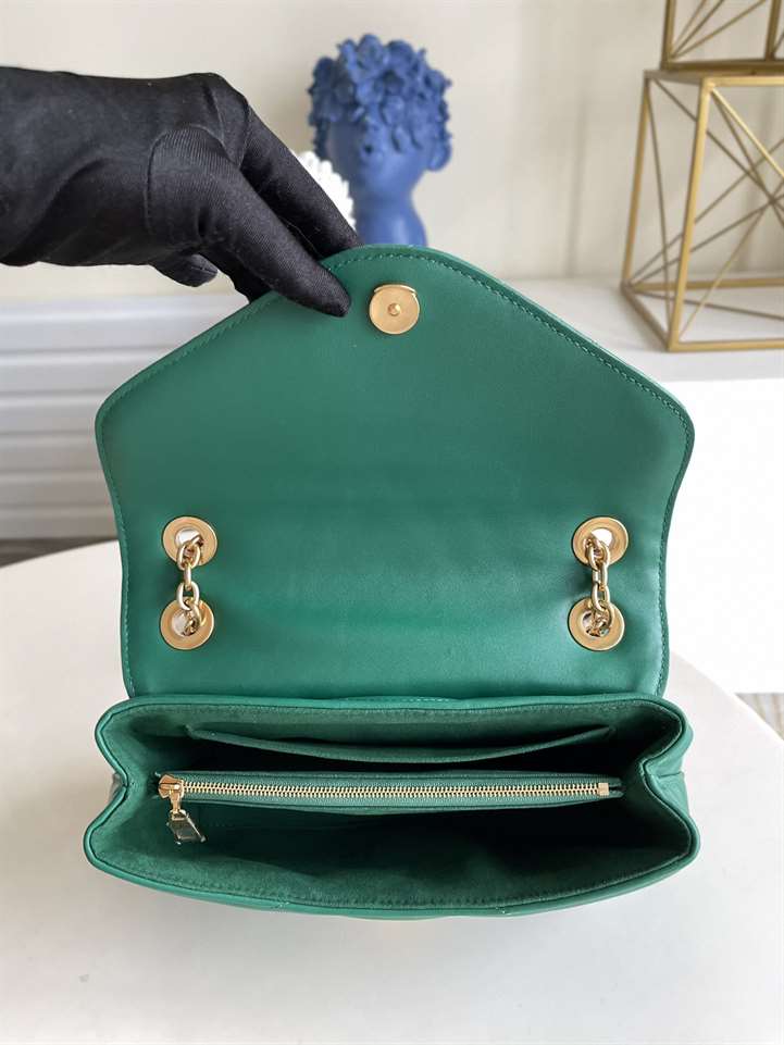 LV New Wave Chain Bag - Green