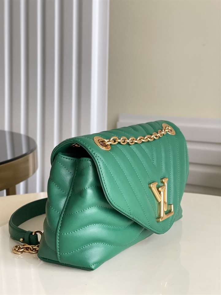 LV New Wave Chain Bag - Green