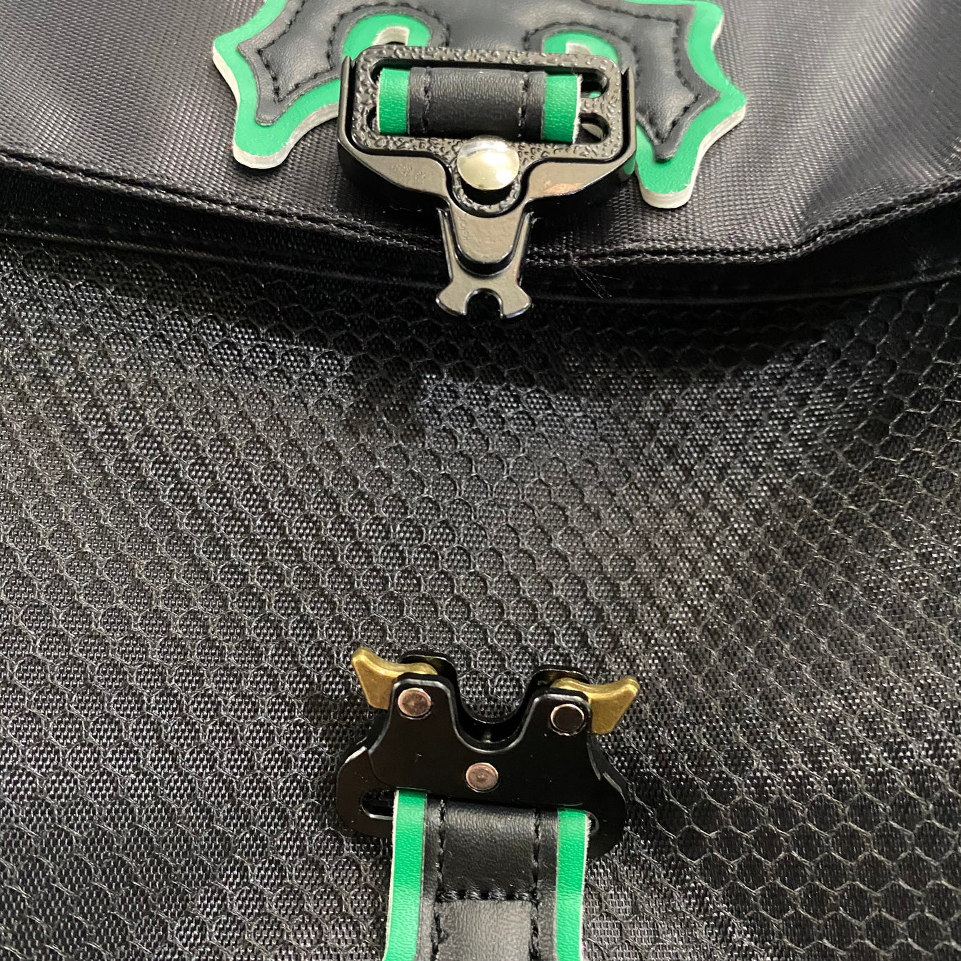 TS Messenger Bag 1.0 - Black/Green