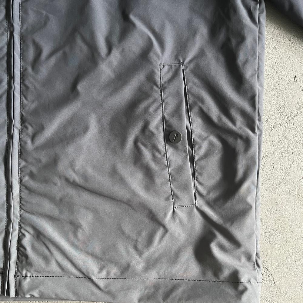 TS Outline Arch Windbreaker - Black
