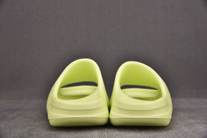 Yeezy Slide - Neon Green