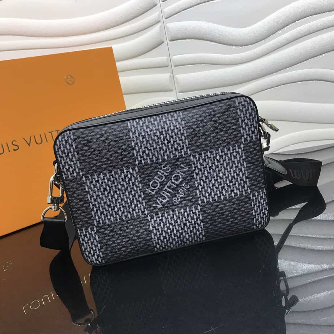 LV Outdoor Bumbag - Black