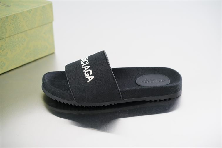 Gucci x Balenciaga Slides - Black