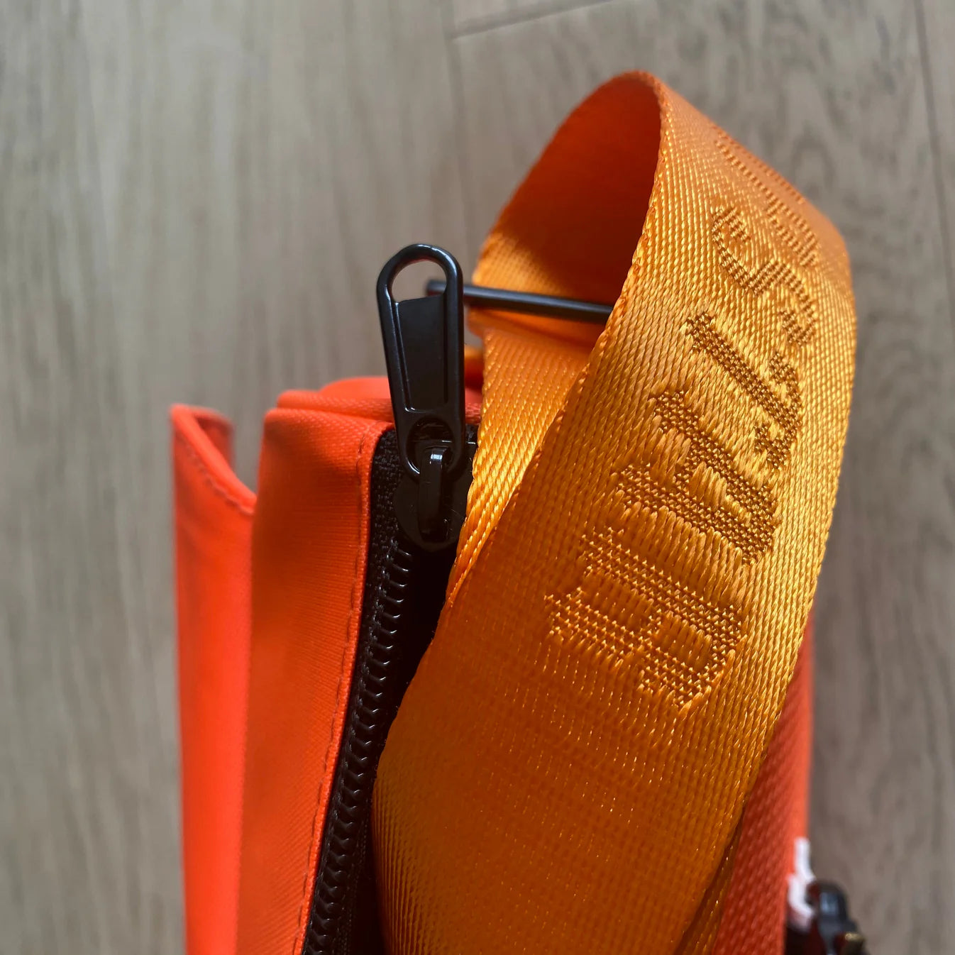 TS Messenger Bag 1.0 - Orange