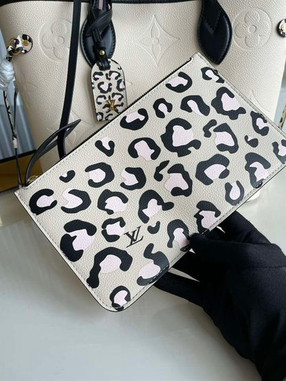 LV Neverfull MM Bag - White