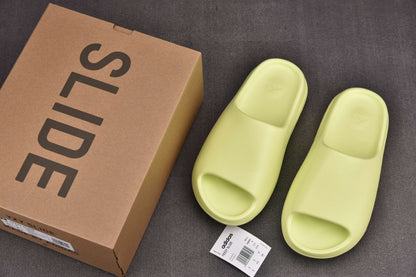 Yeezy Slide - Neon Green