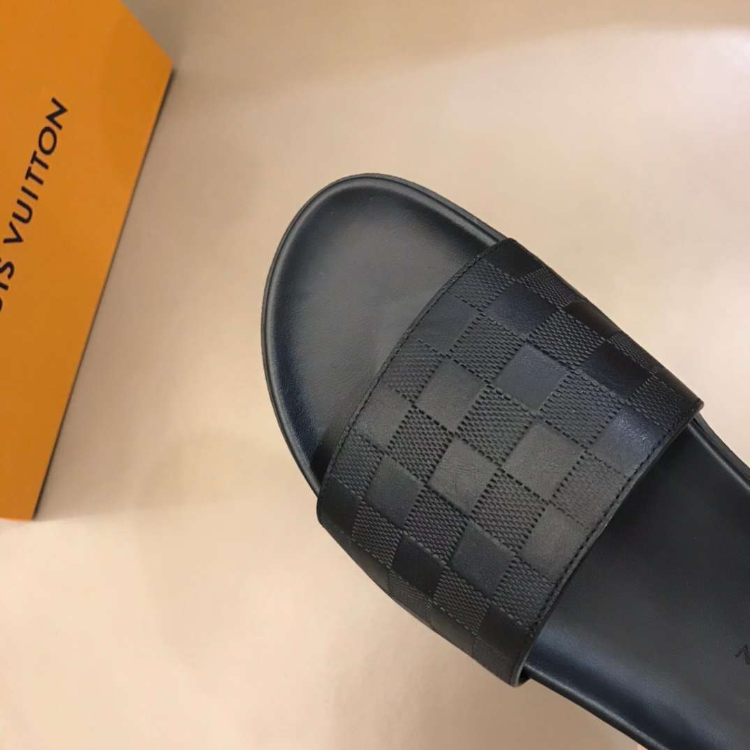 LV Damier Slides - Black