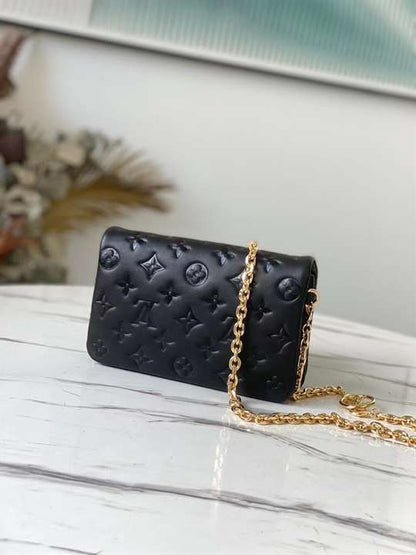 LV Pochette Coussin - Black