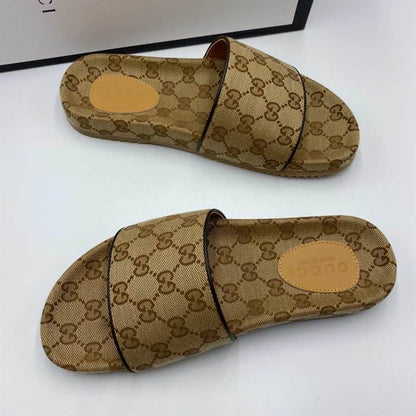Gucci Classic Slide Sandals - Beige