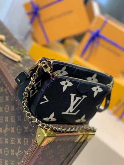 LV Multi Pochette Accessories - Black