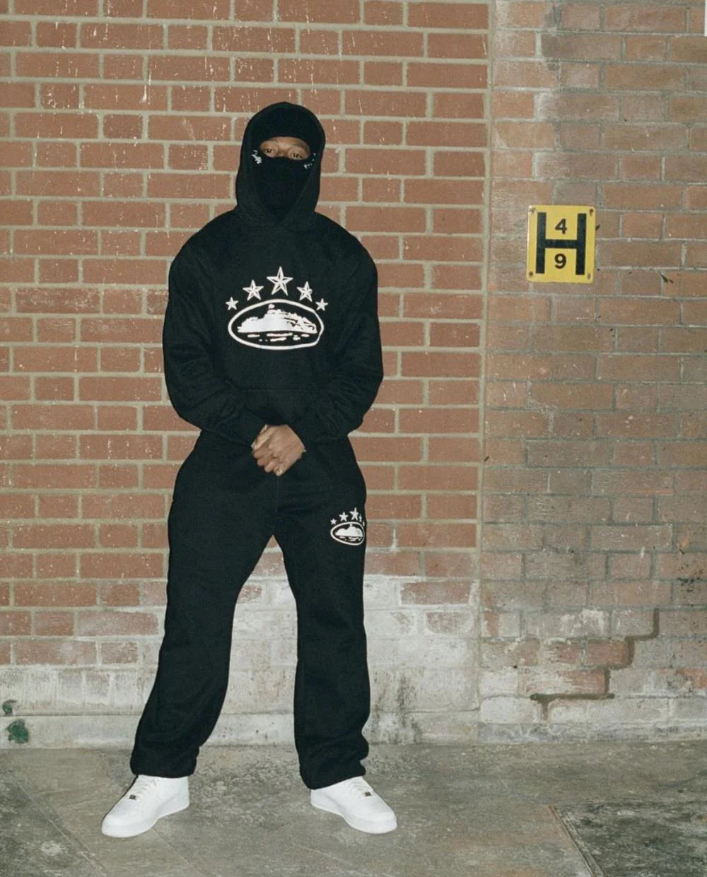 Crtez 5 Starz Alcatraz Tracksuit - Black