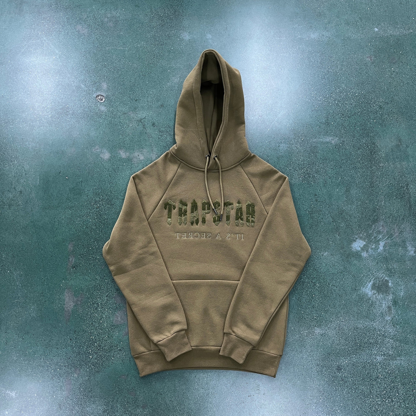 TS Decoded Chenille Tracksuit - Olive Camo/Black