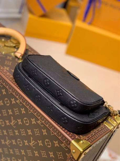 LV Multi Pochette Side Bag - Black