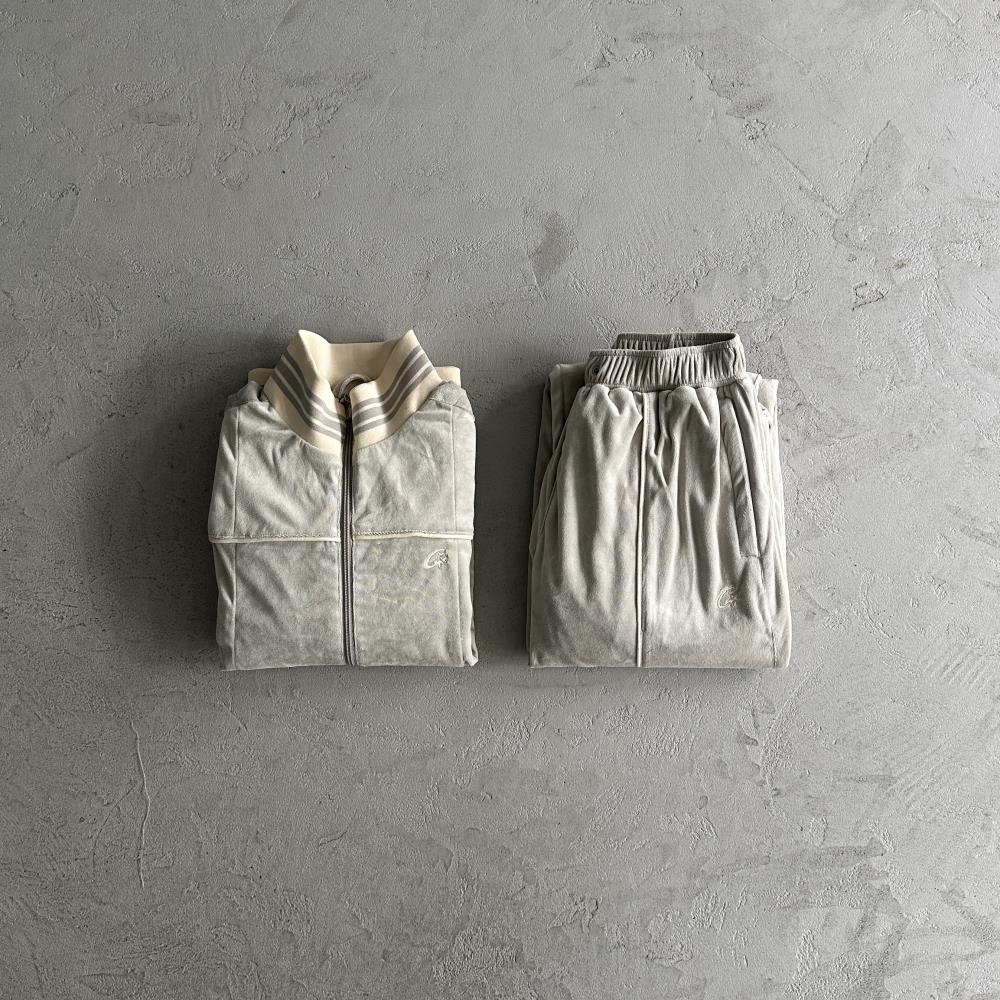 Crtez Velour Set - Grey/Beige
