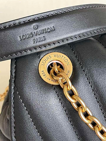 LV New Wave Chain Bag - Black