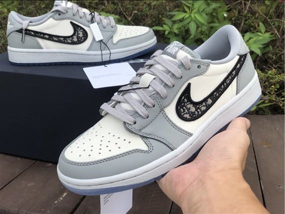 Nike Air Jordan 1 Low - Dior