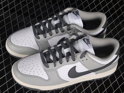 Nike Air Jordan 1 Dunk Low - Light Smoke Grey