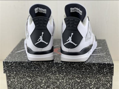 Jordan 4 Retro - Military Black