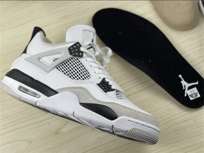 Jordan 4 Retro - Military Black