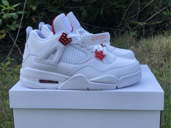 Jordan 4 Retro - Red Metallic
