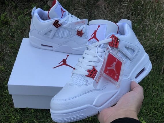 Jordan 4 Retro - Red Metallic