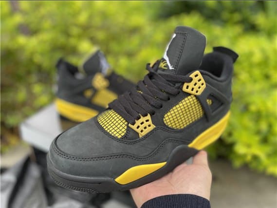 Jordan 4 Retro - Yellow Thunder