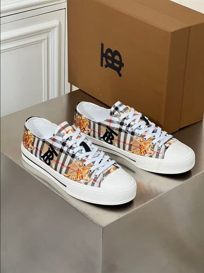 Burberry Low Top Sneakers - Classic Pattern