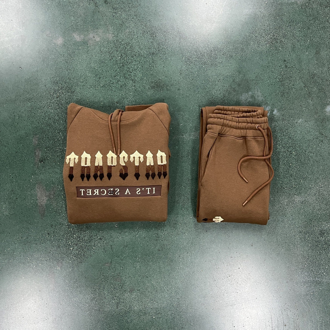 TS chenille Decoded 2.0 Tracksuit - Brown