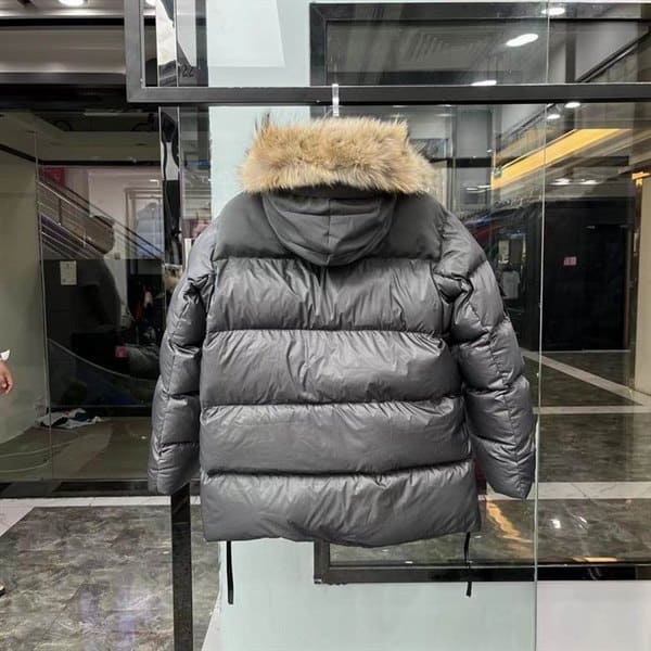 Canada Goose Fur Coat - Grey