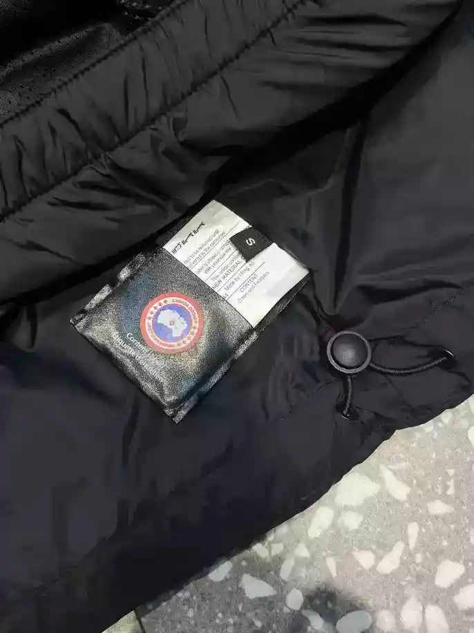 Canada Goose Coat - Black