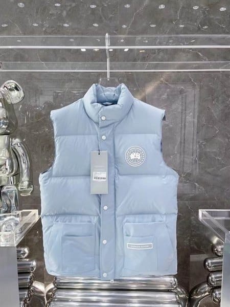 Canada Goose Vest - Baby Blue