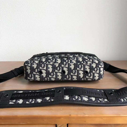 Dior Oblique Safari Messenger Bag - Beige/Black