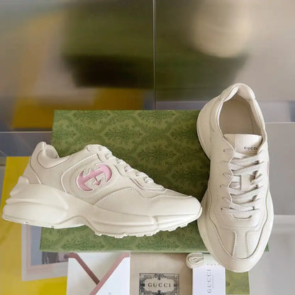Gucci Rhyton Sneakers - Beige