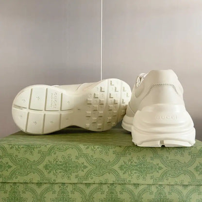 Gucci Rhyton Sneakers - Beige