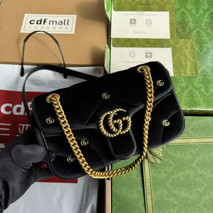 Gucci GG Marmont Small Shoulder Bag - Black