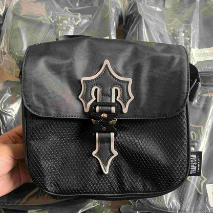 TS Irongate T Crossbody Bag - Black/Reflective