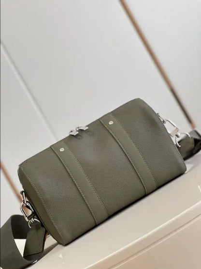 LV City Keepall Aerogram Duffle Bag - Green