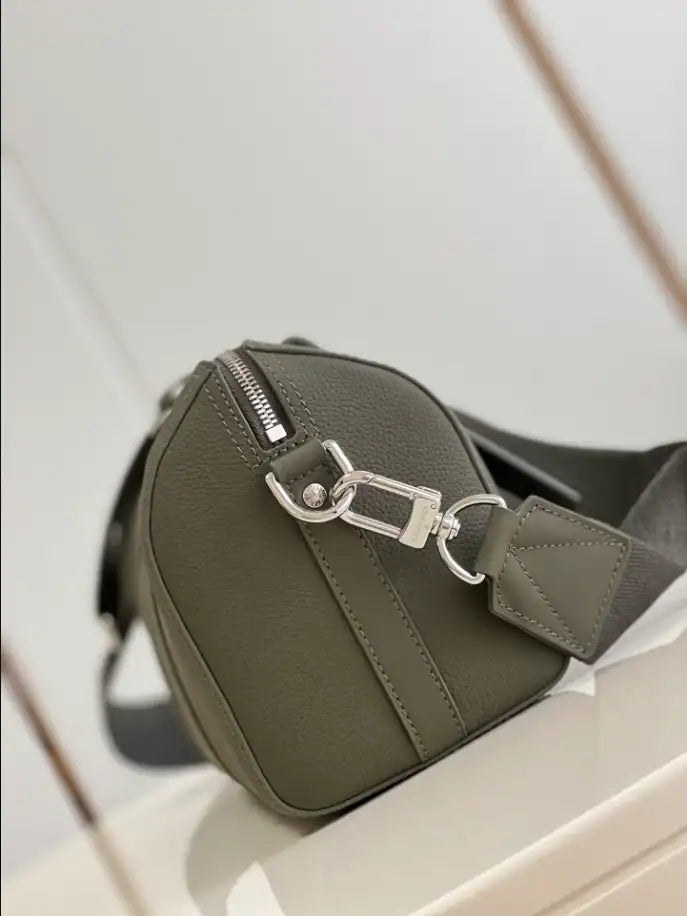 LV City Keepall Aerogram Duffle Bag - Green